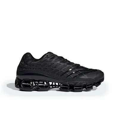 adidas-megaride-f50-black-hq9343-1.png