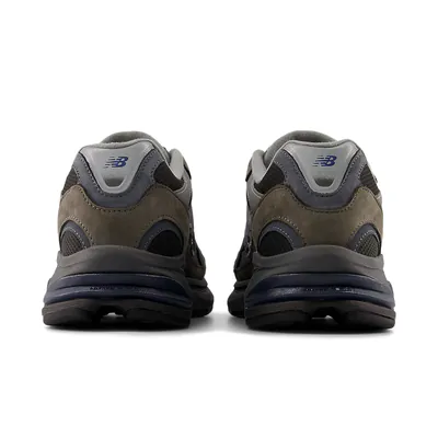 new-balance-2010-tornado-u20107z3-4.png