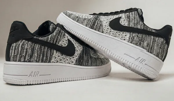 Nike Air Force 1 Flyknit 2.0 Black Pure Platinum menu2 snkr.png
