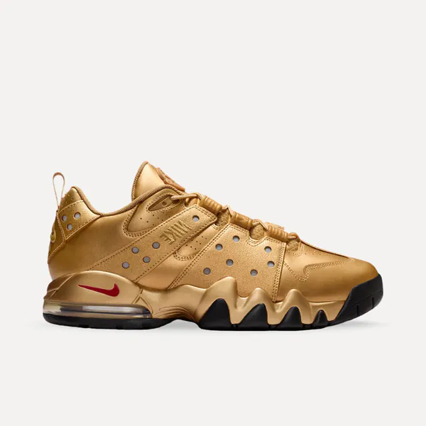 supreme-x-nike-sb-air-max-cb-94-low-metallic-gold-im4283-700-1.png