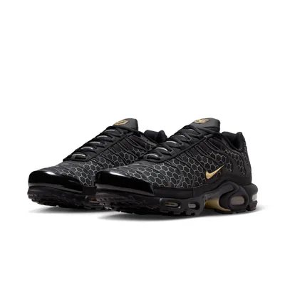 nike-air-max-plus-black-honey-iq0287-010-3.png