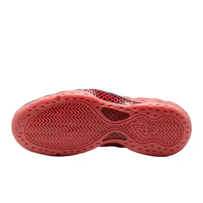 stranger-things-x-nike-air-foamposite-one-ir7336-001-6.png