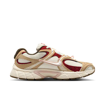 nike-v5-rnr-year-of-the-horse-iq1151-001-2.png