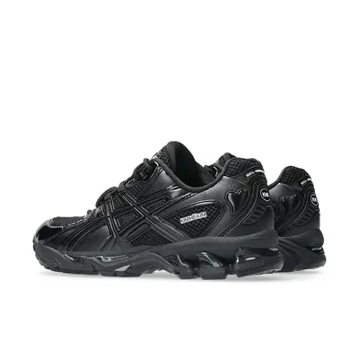 kimh-kim-x-asics-gel-nimbus-10-1-black-1203a833-001-4.png