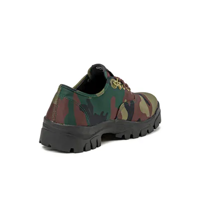 oamc-x-vans-authentic-oxford-woodland-camo-vn000egwwvd-3.png