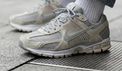 Nike Zoom Vomero 5 Light Orewood Brown Grey menu2 snkr.png