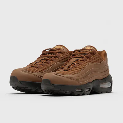 nike-air-max-95-jewel-swoosh-light-british-tan-ih1413-200-3.png