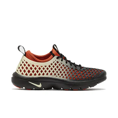 nike-rejuven8-og-se-black-muslin-io9932-001-1.png