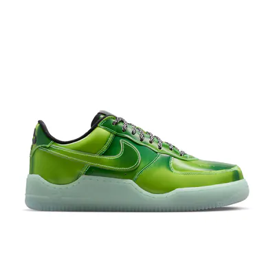 lebron-x-nike-air-force-1-voltage-green-iq5368-300-1.png