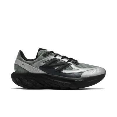 cayl-x-new-balance-800-slate-grey-utrnca-1.png
