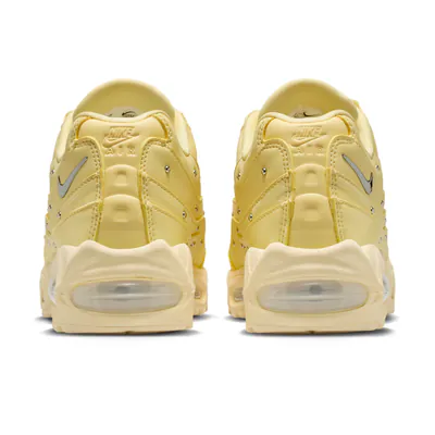 nike-air-max-95-soft-yellow-iq3444-722-4.png