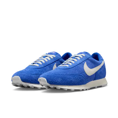 nike-daybreak-hyper-royal-iq0635-400-3.png