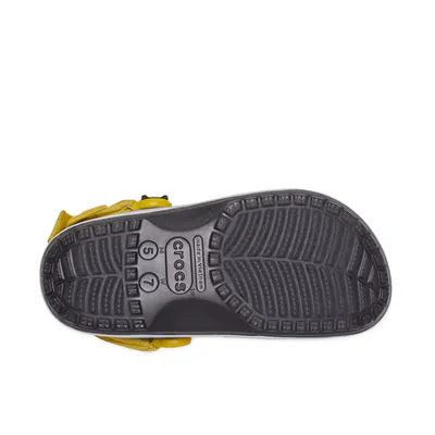 one-piece-x-crocs-classic-clog-luffy-212125-6.png
