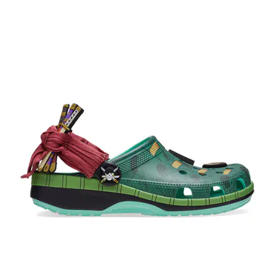 one-piece-x-crocs-classic-clog-zoro-212953-1.png