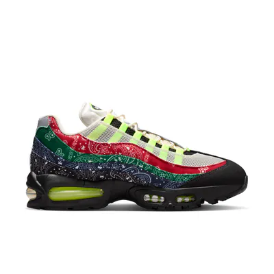 nike-air-max-95-big-bubble-paisley-bandana-iq0620-100-2.png