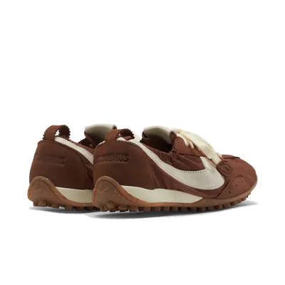 jacquemus-x-nike-moon-shoe-sp-fauna-brown-hv8547-200-4.png