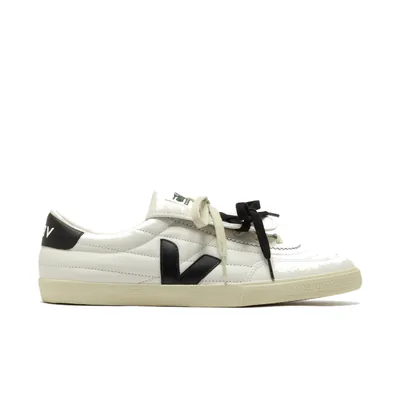 magliano-x-veja-panenka-leather-white-mg0221673b-1.png
