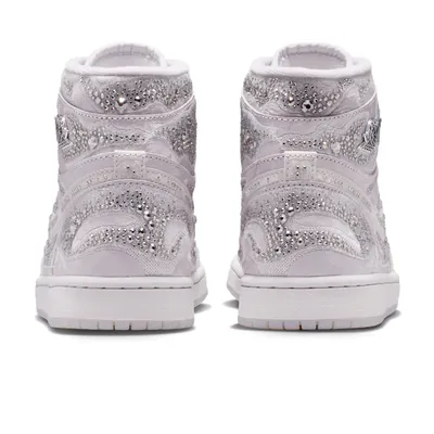 swarovski-x-nike-air-jordan-1-retro-high-og-vast-grey-hf6248-002-5.png