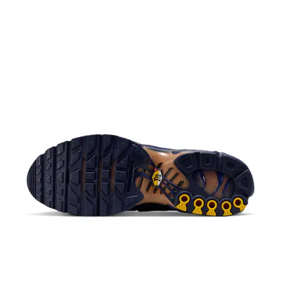 nike-air-max-plus-french-football-federation-iq0170-400-5.png