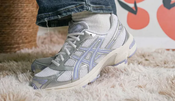Asics Gel-1130 Light Sapphire menu2 snkr.png