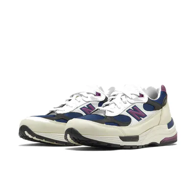 new-balance-992-white-team-royal-u99278l-3.png