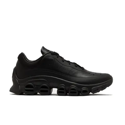 thug-club-x-adidas-adifom-megaride-black-ki9522-1.png