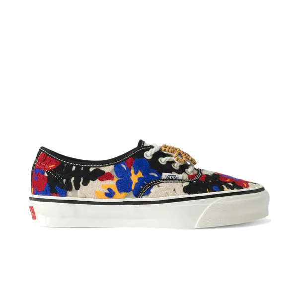 vans-premium-authentic-multicolour-vn000y0s448-1.png