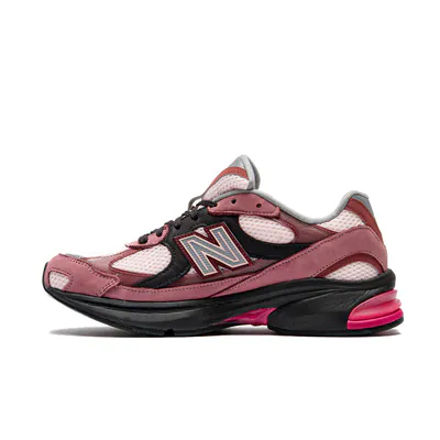 new-balance-2010-rosewood-u20109fv-2.png