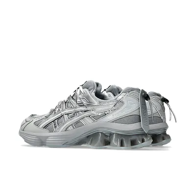 yoasobi-x-asics-gel-kinetic-fluent-y-piedmont-grey-1203a837-020-4.png