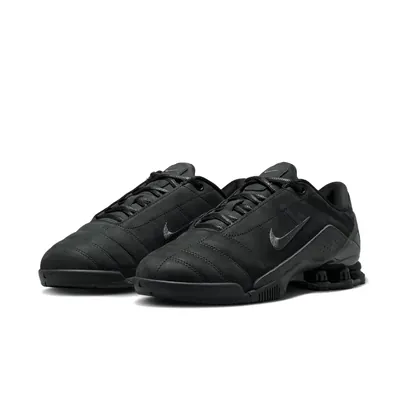 nike-total-90-shox-magia-black-io9934-001-3.png