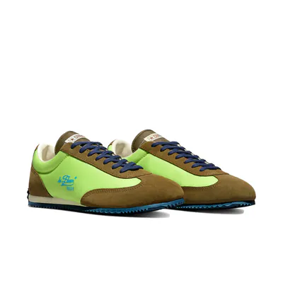 tyler-the-creator-x-converse-1908-coach-jogger-green-glow-a21431c-2.png