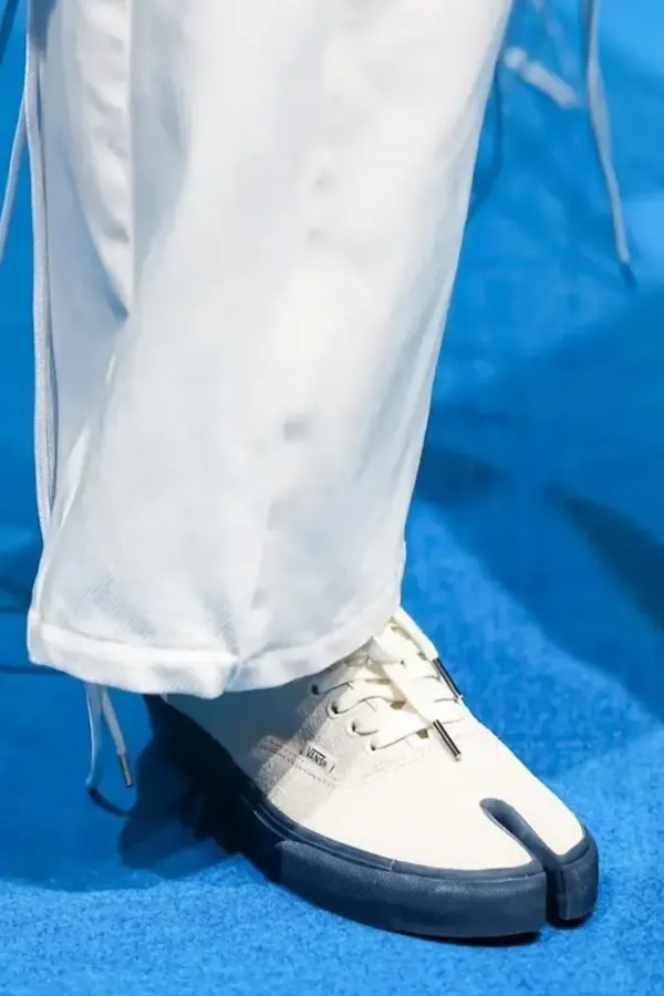 FDMTL x Vans Authentic Tabi BLOG4.jpeg