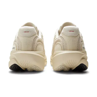 district-vision-x-new-balance-1080v15-linen-m10807t4-4.png