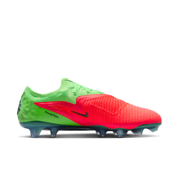 erling-haaland-x-nike-phantom-6-low-elite-hot-punch-hq2332-603-1.png