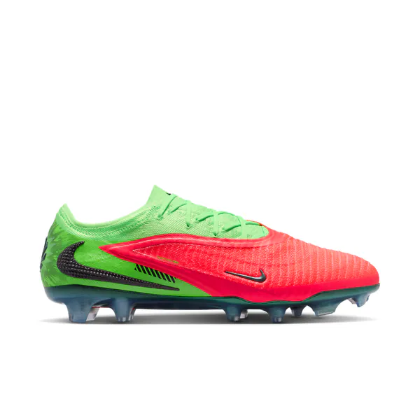 erling-haaland-x-nike-phantom-6-low-elite-hot-punch-hq2332-603-1.png