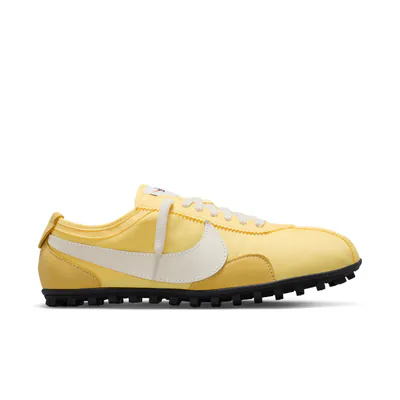 nike-moon-shoe-soft-yellow-iw0955-700-1.png