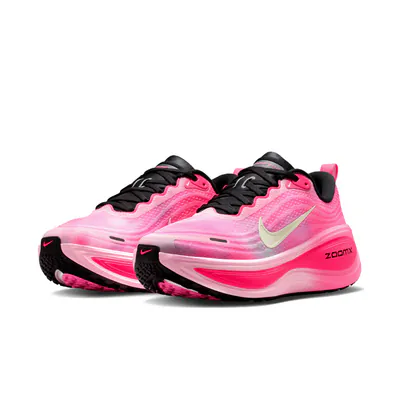 nike-vomero-plus-pink-pearl-ir8317-664-3.png