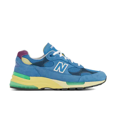new-balance-992-made-in-usa-sea-stone-u9929nf-1.png