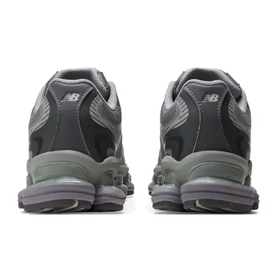 new-balance-abzorb-2000-grey-days-u20008lr-4.png