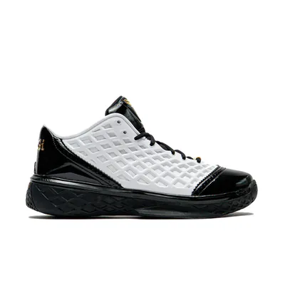 nike-kobe-3-low-protro-mambacita-iq3916-100-1.png