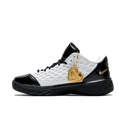 nike-kobe-3-low-protro-mambacita-iq3916-100-2.png