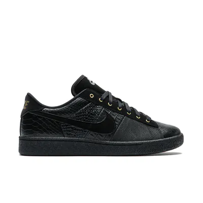 nike-tennis-classic-cs-prm-wtch-bnd-black-iq5786-001-1.png