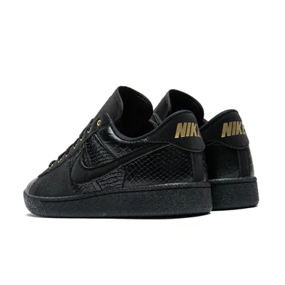 nike-tennis-classic-cs-prm-wtch-bnd-black-iq5786-001-4.png