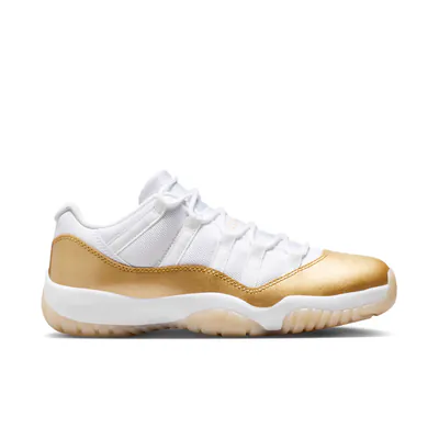 nike-air-jordan-11-low-mother-s-day-ah7860-102-1.png