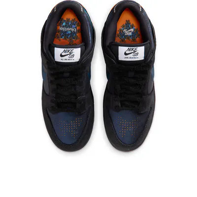 bluetile-x-nike-sb-dunk-low-pitch-blue-iq1323-001-4.png