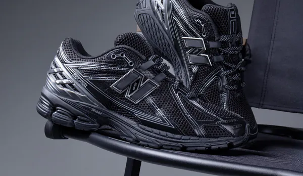 New Balance 1906R Black Silver menu2 snkr.png
