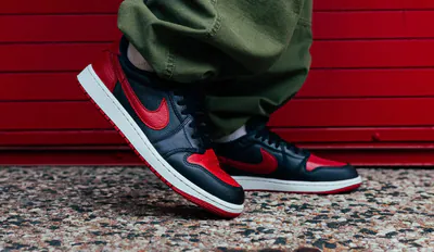 Nike Air Jordan 1 Low OG Banned menu2 snkr.png