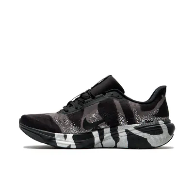 nike-pegasus-42-disrupt-pack-iq3928-001-2.png