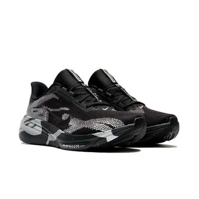 nike-pegasus-42-disrupt-pack-iq3928-001-3.png