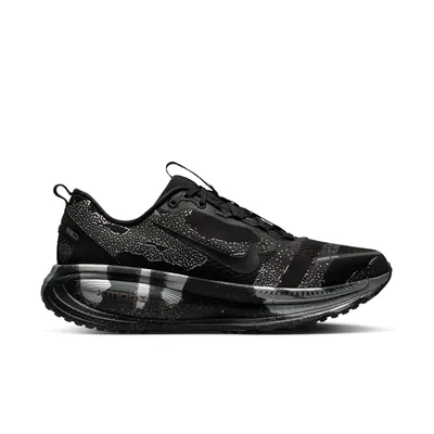 nike-vomero-18-disrupt-pack-iq3925-001-1.png